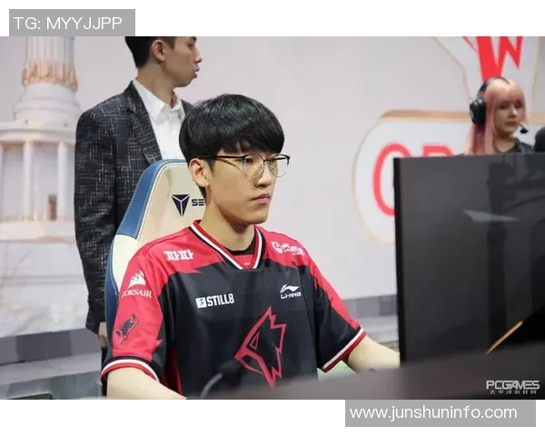 聚焦CSGO:FPX战队在比赛中展现的意识与战术思考分析