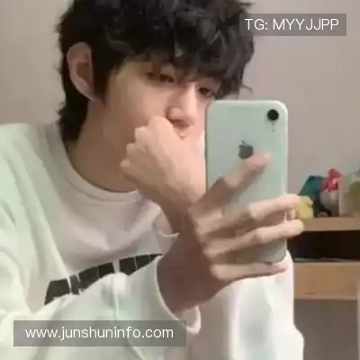 裘弋印